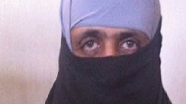 جربة : إيقاف رجل يرتدي نقابا ويحمل آلة حادة