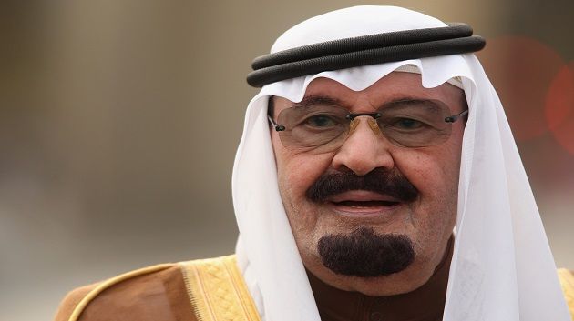 ملك السعودية يكلّف ولي العهد بإدارة شؤون البلاد