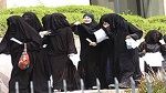 السعودية : منع غير المحجبات من دخول المدارس