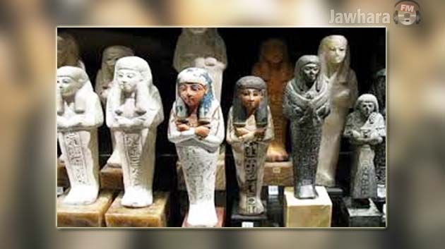 مصر تطالب فرنسا والمجر بإعادة 5 قطع أثرية فرعونية مسروقة 