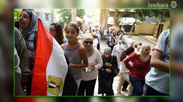 المصريون يواصلون الإدلاء بأصواتهم في الانتخابات الرئاسية