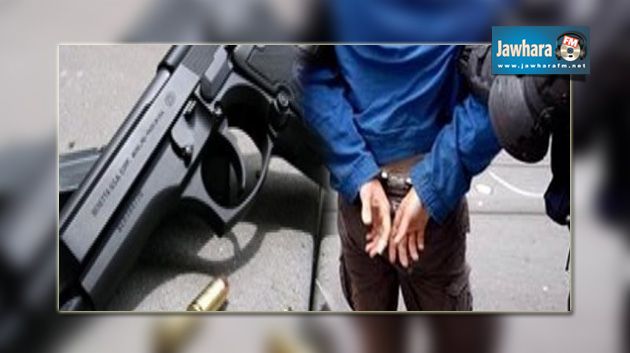 مدنين : ايقاف ليبي بحوزته مسدس بمعبر راس جدير