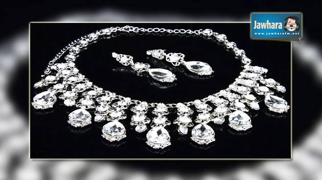 إماراتي يهدي زوجته