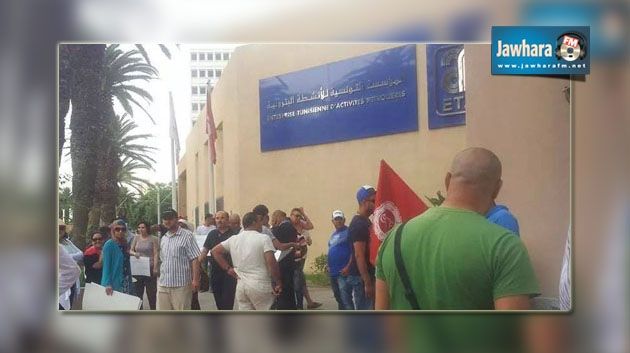 لقاء منتظر بين مصطفى بن جعفر ووفد عن نقابة مهندسي البترول