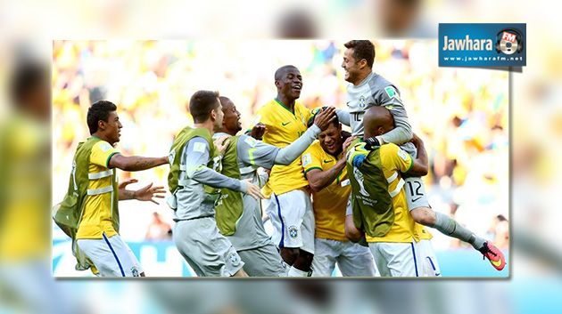 البرازيل تتأهل بركلات الترجيح لدور ربع النهائي