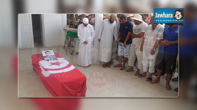 بن قردان : تشييع جنازة الشهيد شكري دحقول إلى مثواه الأخير