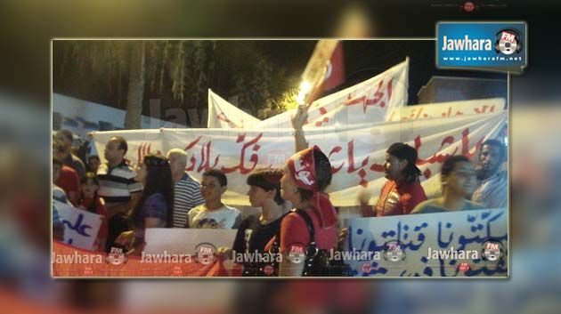 مسيرة من العاصمة في اتجاه الشعانبي لمساندة الجيش الوطني وأهالي القصرين
