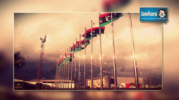 ليبيا : مسلحون يمنعون رئيس الوزراء من السفر