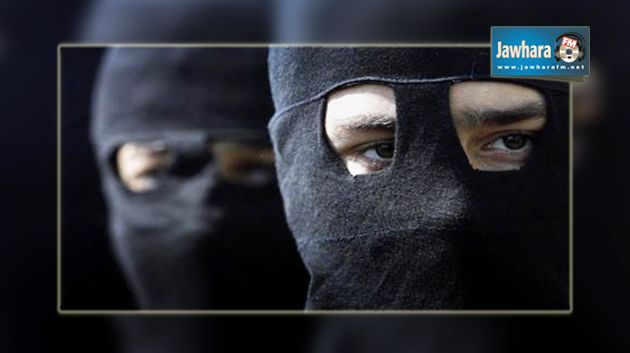 3 أشخاص يهاجمون بنكا بمقرين ويستولون على 3 ألاف دينار