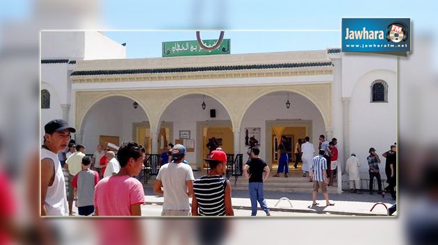 سوسة : إيقاف إمام خمس و14 عنصرا شاركوا في أحداث شغب في محيط جامع الكرنيش