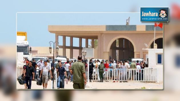 راس جدير : بعض المصريين العالقين يخيرون العودة الى ليبيا