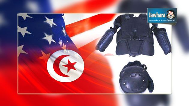 أمريكا تسلّم وزارة الداخلية خوذات وصدريات مضادة للرصاص