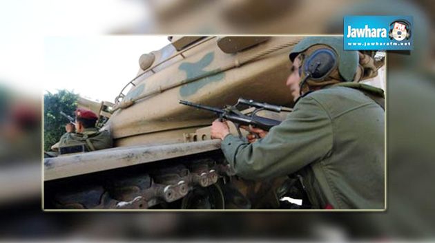 إصابة 4 جنود بجروح لدى تصديهم لشاحنات تهريب في المنطقة العسكرية العازلة