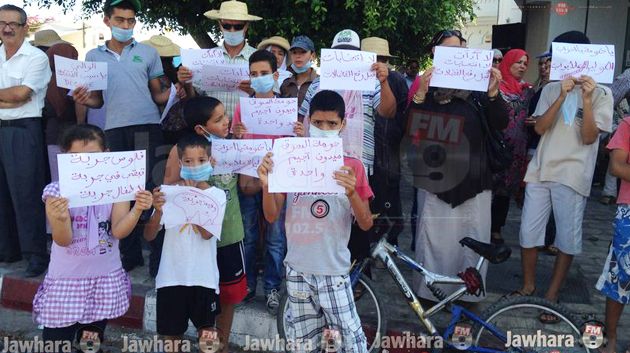 صور من الوقفة الاحتجاجية في جربة