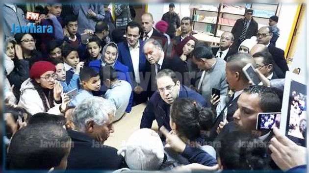 القيروان : زيارات غير معلنة لرئيس الحكومة إلى مبيتات ومطاعم جامعية ومدرسية 