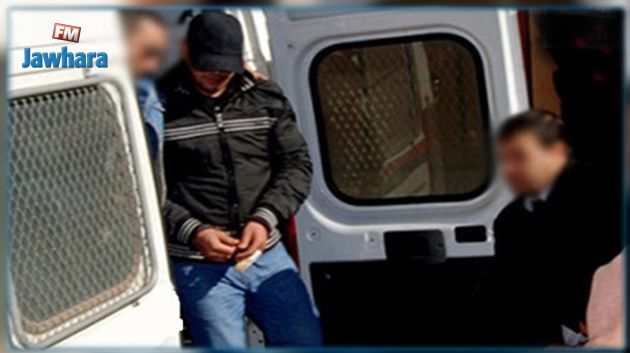 صفاقس : القبض على منحرفين خطيرين مورطين في القتل وسرقة السيارات و الإبتزاز 