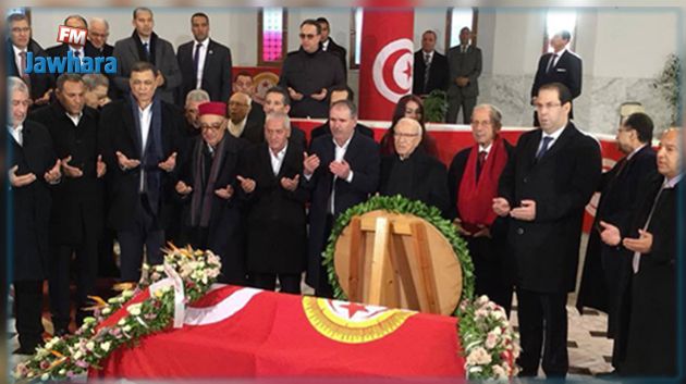 رئيس الجمهورية يشرف على موكب احياء الذكرى 65 لاغتيال فرحات حشاد