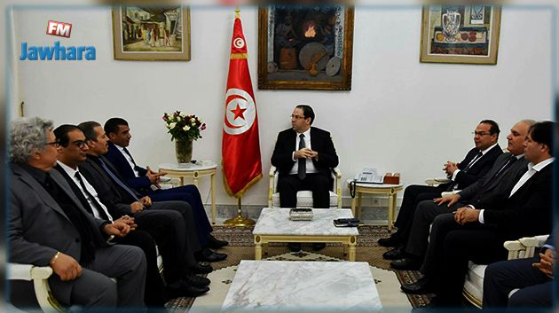 بعد الدعوة إلى تأجيل الانتخابات البلدية : رئيس الحكومة يجتمع بهيئة الانتخابات