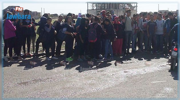 بعد الإعتداء على التلاميذ من قبل منحرفين : توقف الدروس بمعهد ثانوي بأريانة