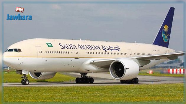 طائرة سعودية تعود إلى مطار القاهرة فور إقلاعها