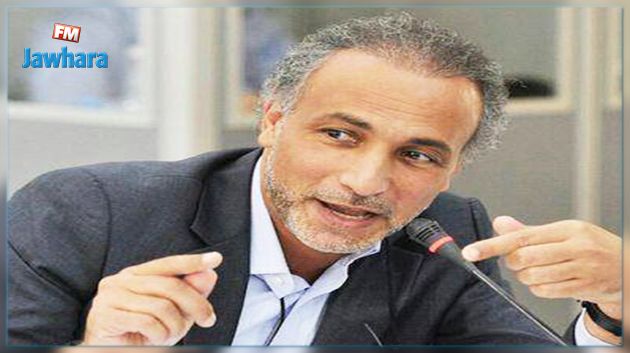 تمديد اعتقال المفكر الإسلامي طارق رمضان