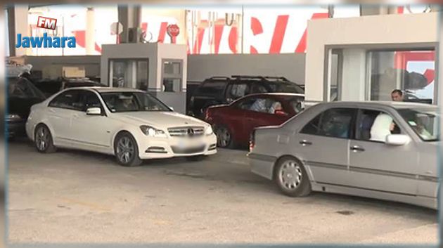 ميناء حلق الوادي : القبض على جزائريين دلّسا أختاما لتهريب السيارات