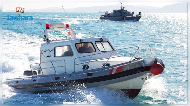 أسرته تبحث عنه : ضبط طفل يعتزم إجتياز الحدود البحرية خلسة