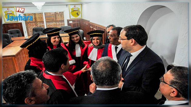 يوسف الشاهد يؤدي زيارة لفرع المحكمة الإدارية بسوسة
