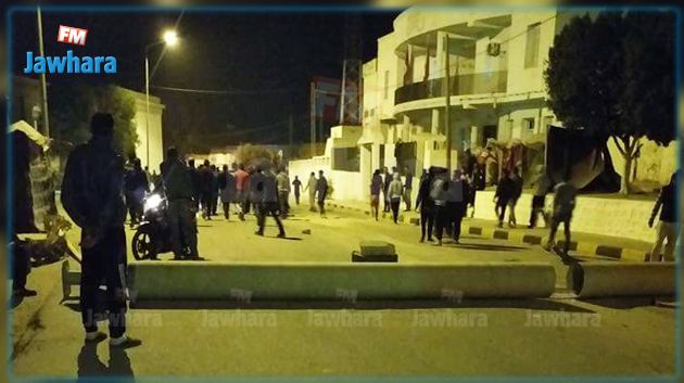 احتجاجات في المظيلة عقب الإعلان عن قرارات المجلس الجهوي بقفصة