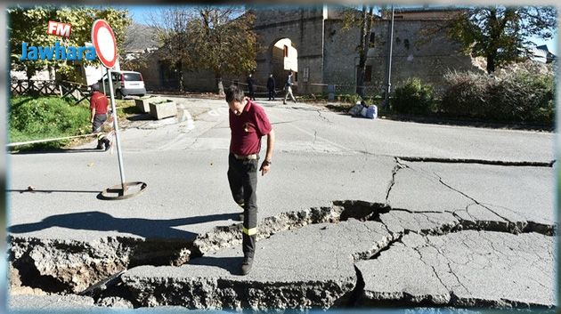 زلزال يضرب وسط إيطاليا 