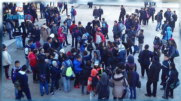 تعرّض لإعتداء بـ'كلاّب' : تلميذ البكالوريا في إضراب جوع وحشي