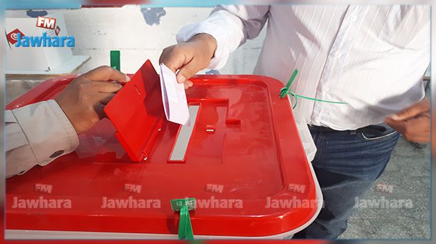 قابس : 3 مراكز اقتراع لم تستقبل أي ناخب من الأمنيين والعسكريين 