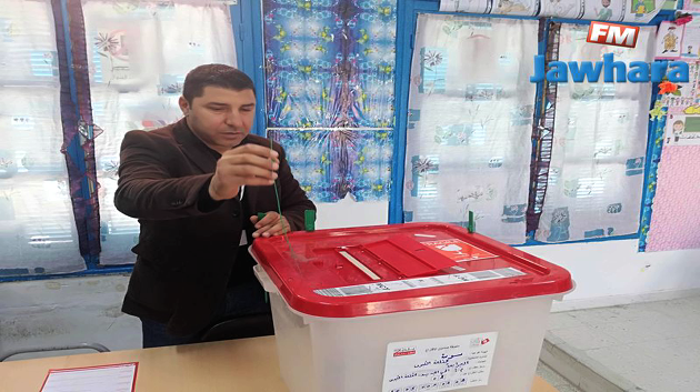 استعداد مراكز الاقتراع لاستقبال الناخبين