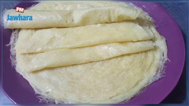 'الملسوقة' تباع في فرنسا بسعر خيالي!