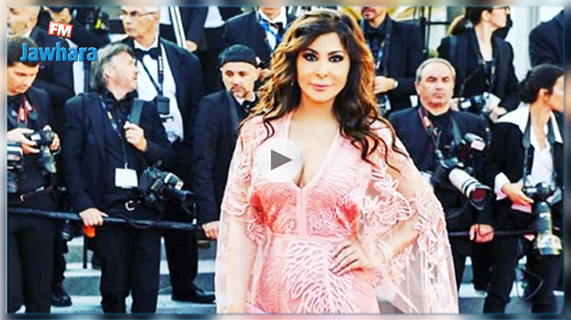 في كان : اليسا تستعرض فستانها على السجادة الحمراء ولكن.. لم يصورها أحد !