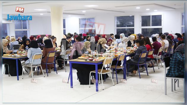 'ليوني' المسعدين ينظم إفطارا جماعيا لموظفيه