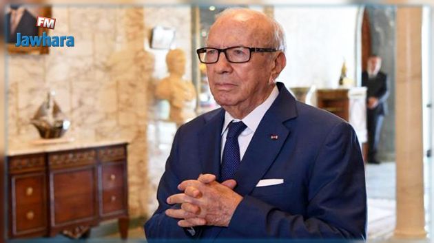 السبسي : تونس من سيء إلى أسوء وإما أن يستقيل الشاهد.. أو يطلب تجديد الثقة من البرلمان