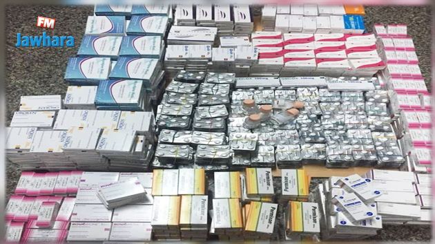 حجز كميات هامة من الأدوية المعدة للتهريب إلى الخارج