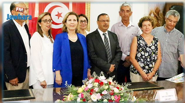 توقيع اتفاقية بين وزارتي الفلاحة والسياحة لتطوير السياحة الفلاحية البيولوجية