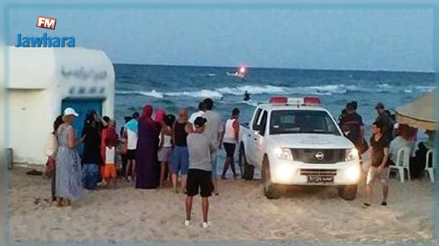 4 غرقى وإنقاذ 70 شخصا بسبب كاسرات الأمواج بشاطئ المنشيّة : السلطات توضح