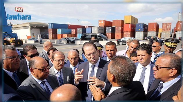 في زيارة لميناء رادس : رئيس الحكومة يقر هذه الإجراءات
