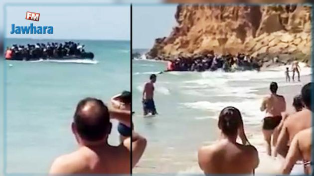 بالفيديو : ذهول مصطافين لحظة وصول قارب مهاجرين