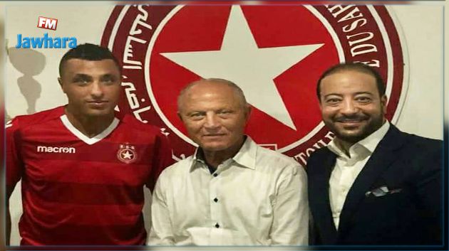 النجم الساحلي : أحمد العكايشي مؤهل رسميا للعب مع الفريق