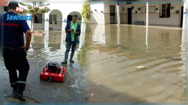 بني خلاد : مياه الأمطار تغمر المنازل والمؤسسات.. والحماية المدنية تتدخل