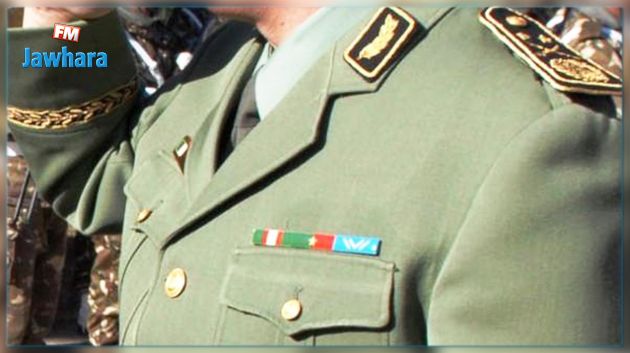 الجزائر : القضاء العسكري يأمر بسجن 5 جنرالات