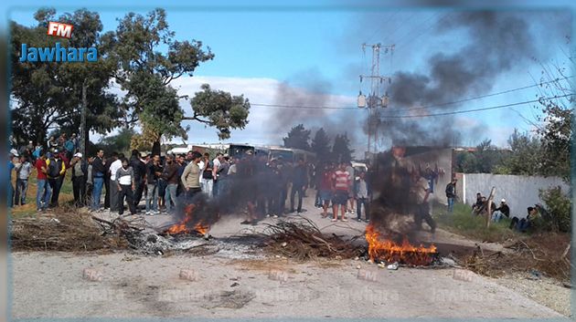 توزر : السجن لـ3 مواطنين احتجوا على انقطاع الماء