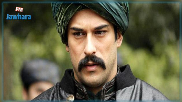 بوراك أوزجيفيت بطلاً لمسلسل