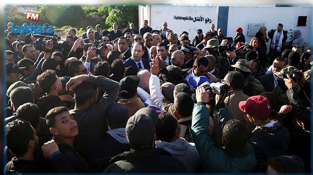 الشاهد يفتتح قاعة رياضية بدوار هيشر : نسعى لإحداث 100 ملعب في أحياء شعبية
