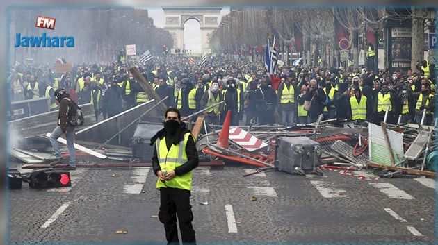 فرنسا : وفاة أحد متظاهري 