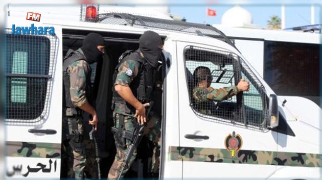 الإطاحة بشبكة مورطة في ترويج مادة كيميائية خطرة في 3 ولايات